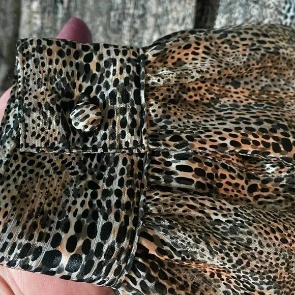 VINTAGE 70s silky animal print blouse size 14 EUC sz L YVES St. CLAIR office - Picture 9 of 16